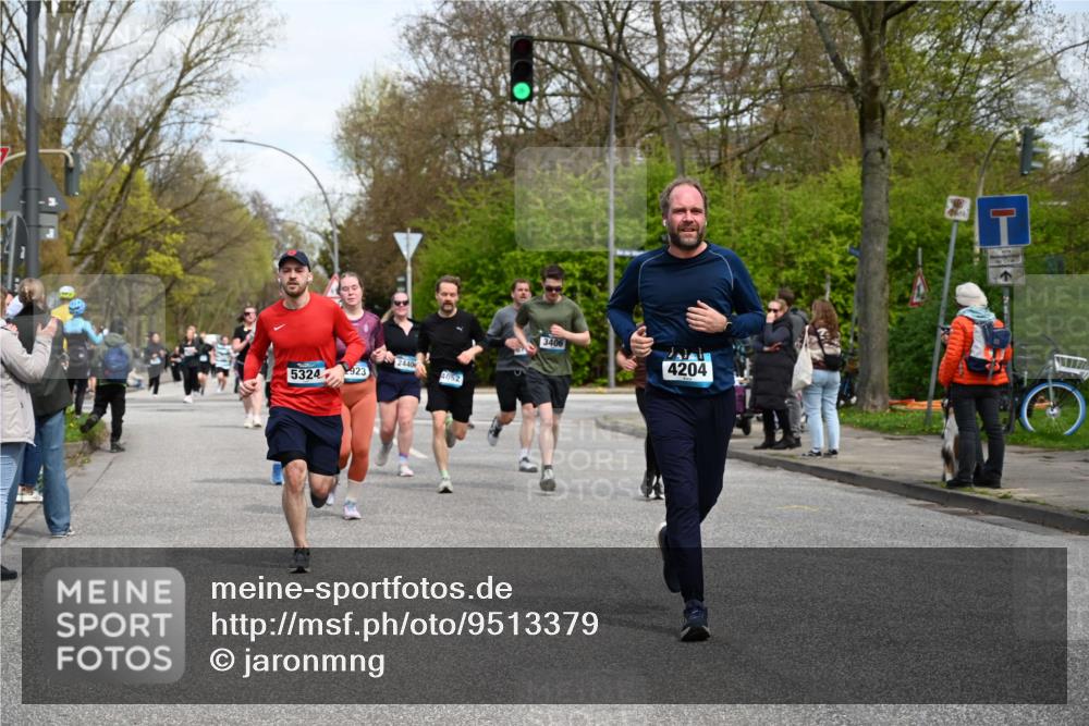 12.04.2026 - 45. Internationalen Wilhelmsburger Insellauf J. Mangold http://msf.ph/oto/9513379 12.04.2026 13:08:48 Ziel 5795, 4860, 5313, 5027, 5093, 5020, 4265, 3035, 5305, 4757, 4039, 4901, 5746, 2560, 5229, 2077, 2923, 4652, 2260, 3261, 5324, 3261, 5324, 3406, 3359, 2981, 5712, 3791, 4453, 4204, 4611, 2440, 2011, 5783, 5783, 4973, 4771, 5586, 5596, 4777, 5641, 5631, 4318, 4911, 4857 meine-sportfotos.de