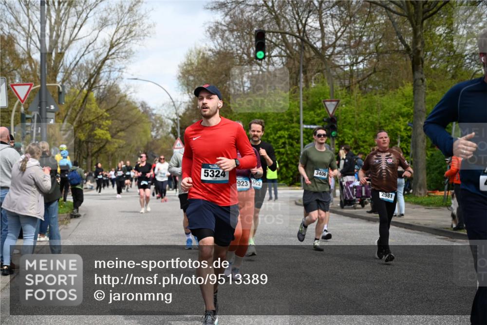 12.04.2026 - 45. Internationalen Wilhelmsburger Insellauf J. Mangold http://msf.ph/oto/9513389 12.04.2026 13:08:49 Ziel 4860, 5313, 5027, 5093, 5020, 4265, 3035, 5305, 4757, 4039, 4901, 5746, 2560, 5229, 2077, 2923, 4652, 2260, 3261, 5324, 3406, 3359, 2981, 3406, 3359, 2981, 5712, 3791, 4453, 4204, 4611, 2440, 2011, 5783, 4973, 4973, 4771, 5586, 5596, 4777, 5641, 5631, 4318, 4911, 4857 meine-sportfotos.de