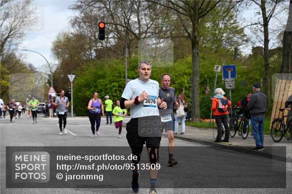 12.04.2026 - 45. Internationalen Wilhelmsburger Insellauf J. Mangold http://msf.ph/oto/9513509 12.04.2026 13:09:14 Ziel 3406, 3359, 2981, 5712, 3791, 4453, 4204, 4611, 2440, 2011, 5783, 4973, 4771, 5586, 5596, 4777, 5641, 5631, 4318, 4911, 4857, 3076, 5682, 3076, 5682, 5611, 5108, 4288, 5190, 3121, 2337, 3056, 2688, 4776, 2689, 5095, 3571, 3571, 5760, 3019, 3440, 5761, 4335, 3807, 4794 meine-sportfotos.de