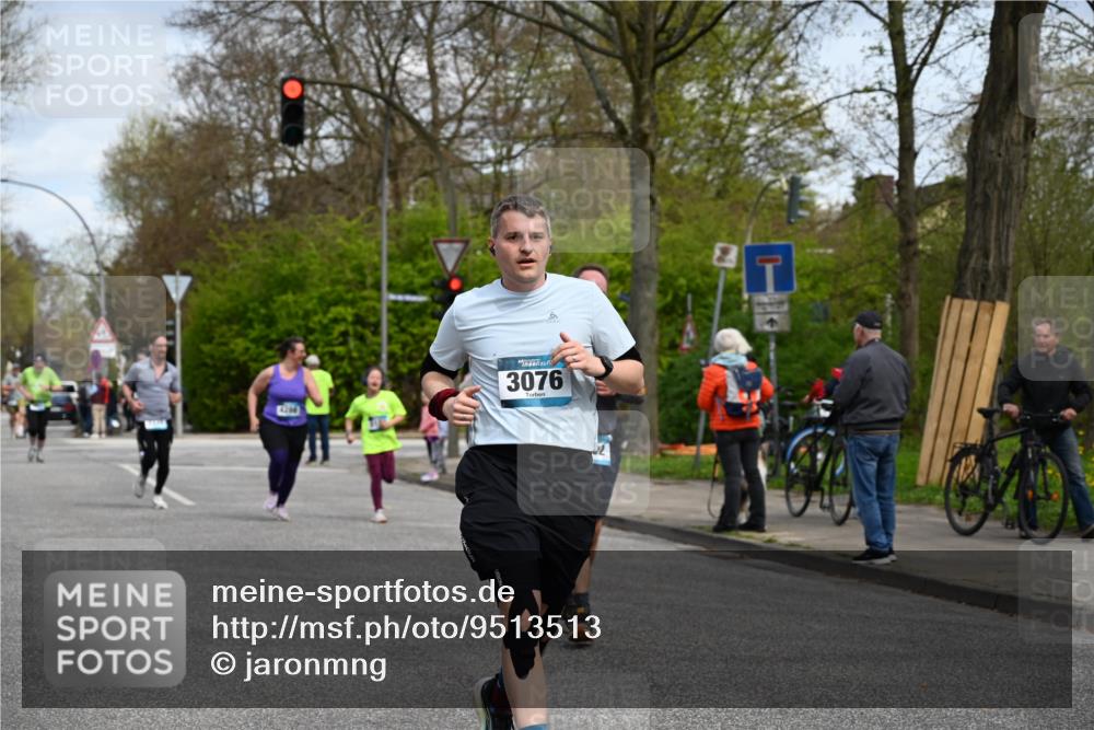 12.04.2026 - 45. Internationalen Wilhelmsburger Insellauf J. Mangold http://msf.ph/oto/9513513 12.04.2026 13:09:14 Ziel 3406, 3359, 2981, 5712, 3791, 4453, 4204, 4611, 2440, 2011, 5783, 4973, 4771, 5586, 5596, 4777, 5641, 5631, 4318, 4911, 4857, 3076, 5682, 3076, 5682, 5611, 5108, 4288, 5190, 3121, 2337, 3056, 2688, 4776, 2689, 5095, 3571, 3571, 5760, 3019, 3440, 5761, 4335, 3807, 4794 meine-sportfotos.de