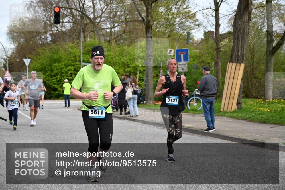 12.04.2026 - 45. Internationalen Wilhelmsburger Insellauf J. Mangold http://msf.ph/oto/9513575 12.04.2026 13:09:22 Ziel 5783, 4973, 4771, 5586, 5596, 4777, 5641, 5631, 4318, 4911, 4857, 3076, 5682, 5611, 5108, 4288, 5190, 3121, 2337, 3056, 2688, 4776, 2689, 5095, 3571, 5760, 3019, 3440, 5761, 4335, 3807, 4794, 2687, 5090, 5256, 4419, 5454, 5624, 5005, 3557, 3729 meine-sportfotos.de