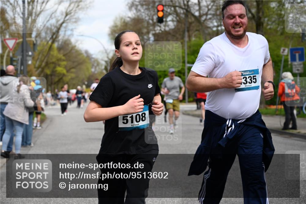 12.04.2026 - 45. Internationalen Wilhelmsburger Insellauf J. Mangold http://msf.ph/oto/9513602 12.04.2026 13:09:26 Ziel 4973, 4771, 5586, 5596, 4777, 5641, 5631, 4318, 4911, 4857, 3076, 5682, 5611, 5108, 4288, 5190, 3121, 2337, 3056, 2688, 4776, 2689, 5095, 3571, 3571, 5760, 3019, 3440, 5761, 4335, 3807, 4794, 2687, 5090, 5256, 4419, 5454, 5624, 5005, 3557, 3729, 3890, 5282 meine-sportfotos.de
