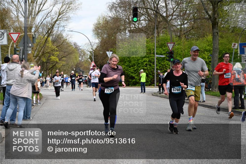 12.04.2026 - 45. Internationalen Wilhelmsburger Insellauf J. Mangold http://msf.ph/oto/9513616 12.04.2026 13:09:28 Ziel 4771, 5586, 5596, 4777, 5641, 5631, 4318, 4911, 4857, 3076, 5682, 5611, 5108, 4288, 5190, 3121, 2337, 3056, 2688, 4776, 2689, 5095, 3571, 5760, 3019, 3440, 5760, 3019, 3440, 5761, 4335, 3807, 4794, 2687, 5090, 5256, 5256, 4419, 5454, 5624, 5005, 3557, 3729, 3890, 5282, 2072, 5130 meine-sportfotos.de