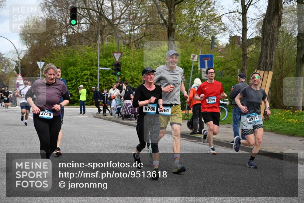 12.04.2026 - 45. Internationalen Wilhelmsburger Insellauf J. Mangold http://msf.ph/oto/9513618 12.04.2026 13:09:28 Ziel 4771, 5586, 5596, 4777, 5641, 5631, 4318, 4911, 4857, 3076, 5682, 5611, 5108, 4288, 5190, 3121, 2337, 3056, 2688, 4776, 2689, 5095, 3571, 5760, 3019, 3440, 5760, 3019, 3440, 5761, 4335, 3807, 4794, 2687, 5090, 5256, 5256, 4419, 5454, 5624, 5005, 3557, 3729, 3890, 5282, 2072, 5130 meine-sportfotos.de