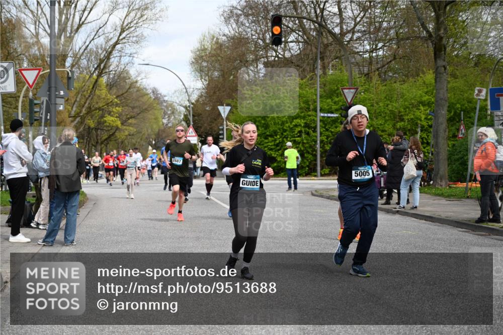 12.04.2026 - 45. Internationalen Wilhelmsburger Insellauf J. Mangold http://msf.ph/oto/9513688 12.04.2026 13:09:40 Ziel 5611, 5108, 4288, 5190, 3121, 2337, 3056, 2688, 4776, 2689, 5095, 3571, 5760, 3019, 3440, 5761, 4335, 3807, 4794, 2687, 5090, 5256, 5256, 4419, 5454, 5624, 5005, 3557, 3729, 3890, 5282, 2072, 5130, 5130, 3004, 2103, 5089, 2001, 4116, 2743, 3673, 4961, 3919, 3793, 3549, 5646, 5287, 4910, 4278, 4935, 2129 meine-sportfotos.de