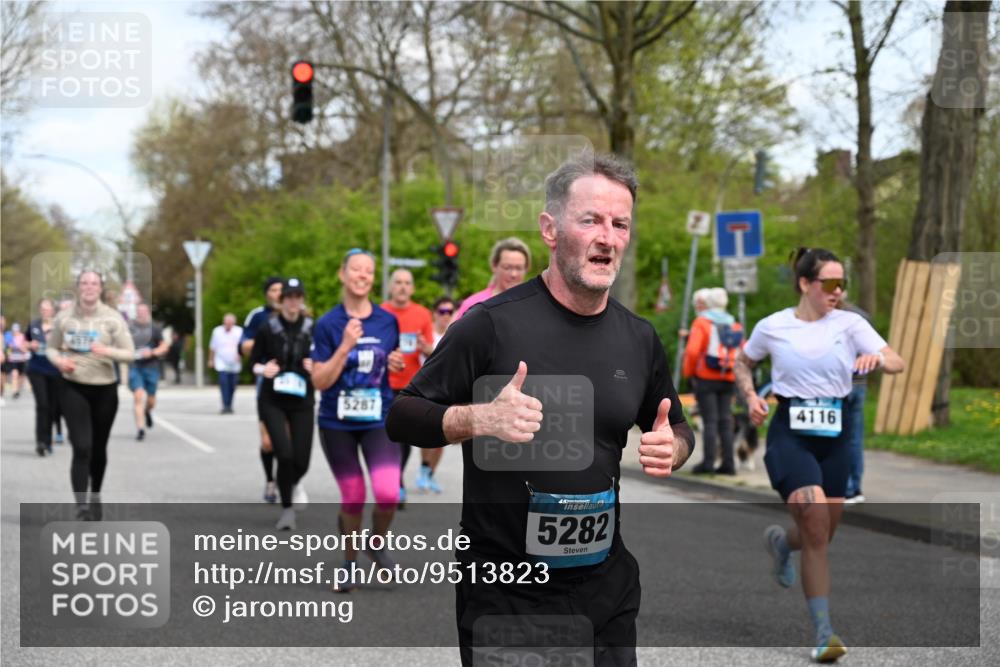 12.04.2026 - 45. Internationalen Wilhelmsburger Insellauf J. Mangold http://msf.ph/oto/9513823 12.04.2026 13:09:59 Ziel 3807, 4794, 2687, 5090, 5256, 4419, 5454, 5624, 5005, 3557, 3729, 3890, 5282, 2072, 5130, 3004, 2103, 5089, 2001, 4116, 2743, 3673, 4961, 3919, 3793, 3549, 5646, 5287, 4910, 4278, 4935, 2129, 2982, 2121, 2289, 4250, 5612, 3338, 5704, 4578, 4579, 4356, 3445, 3446, 4562, 3654, 3269, 4552, 3285, 3288, 5444, 5443, 5830 meine-sportfotos.de
