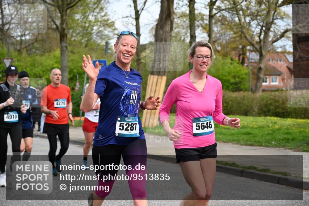 12.04.2026 - 45. Internationalen Wilhelmsburger Insellauf J. Mangold http://msf.ph/oto/9513835 12.04.2026 13:10:00 Ziel 3807, 4794, 2687, 5090, 5256, 4419, 5454, 5624, 5005, 3557, 3729, 3890, 5282, 2072, 5130, 3004, 2103, 5089, 2001, 4116, 2743, 3673, 4961, 3919, 3793, 3549, 5646, 5287, 5646, 5287, 4910, 4278, 4935, 2129, 2982, 2121, 2289, 4250, 5612, 3338, 5704, 4578, 4579, 4356, 3445, 3446, 4562, 3654, 3269, 4552, 3285, 3288, 5444, 5443, 5830, 5259 meine-sportfotos.de