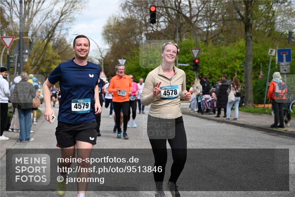 12.04.2026 - 45. Internationalen Wilhelmsburger Insellauf J. Mangold http://msf.ph/oto/9513846 12.04.2026 13:10:02 Ziel 3807, 4794, 2687, 5090, 5256, 4419, 5454, 5624, 5005, 3557, 3729, 3890, 5282, 2072, 5130, 3004, 2103, 5089, 2001, 4116, 2743, 3673, 4961, 3919, 3793, 3549, 5646, 5287, 4910, 4910, 4278, 4935, 2129, 2982, 2121, 2289, 4250, 5612, 5612, 3338, 5704, 4578, 4579, 4356, 3445, 3446, 4562, 3654, 3269, 4552, 3285, 3288, 5444, 5443, 5830, 5259, 3407, 3948, 3949 meine-sportfotos.de