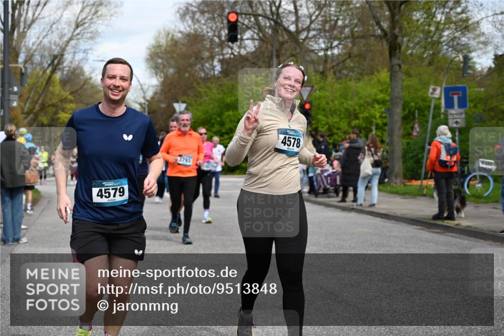 12.04.2026 - 45. Internationalen Wilhelmsburger Insellauf J. Mangold http://msf.ph/oto/9513848 12.04.2026 13:10:02 Ziel 3807, 4794, 2687, 5090, 5256, 4419, 5454, 5624, 5005, 3557, 3729, 3890, 5282, 2072, 5130, 3004, 2103, 5089, 2001, 4116, 2743, 3673, 4961, 3919, 3793, 3549, 5646, 5287, 4910, 4910, 4278, 4935, 2129, 2982, 2121, 2289, 4250, 5612, 5612, 3338, 5704, 4578, 4579, 4356, 3445, 3446, 4562, 3654, 3269, 4552, 3285, 3288, 5444, 5443, 5830, 5259, 3407, 3948, 3949 meine-sportfotos.de