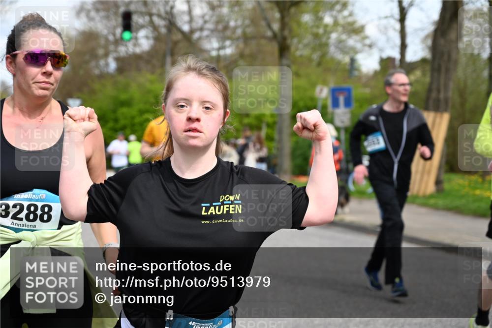12.04.2026 - 45. Internationalen Wilhelmsburger Insellauf J. Mangold http://msf.ph/oto/9513979 12.04.2026 13:10:20 Ziel 2743, 3673, 4961, 3919, 3793, 3549, 5646, 5287, 4910, 4278, 4935, 2129, 2982, 2121, 2289, 4250, 5612, 3338, 5704, 4578, 4579, 4356, 3445, 3446, 4562, 3654, 3269, 4552, 3285, 3288, 3285, 3288, 5444, 5443, 5830, 5259, 3407, 3948, 3949, 4540, 2315, 5494, 4909, 5004, 4969, 5762, 4769, 4798, 4134, 4799, 5681, 2897, 3462, 5160, 5768, 3243, 4916, 5161, 3211, 5584 meine-sportfotos.de