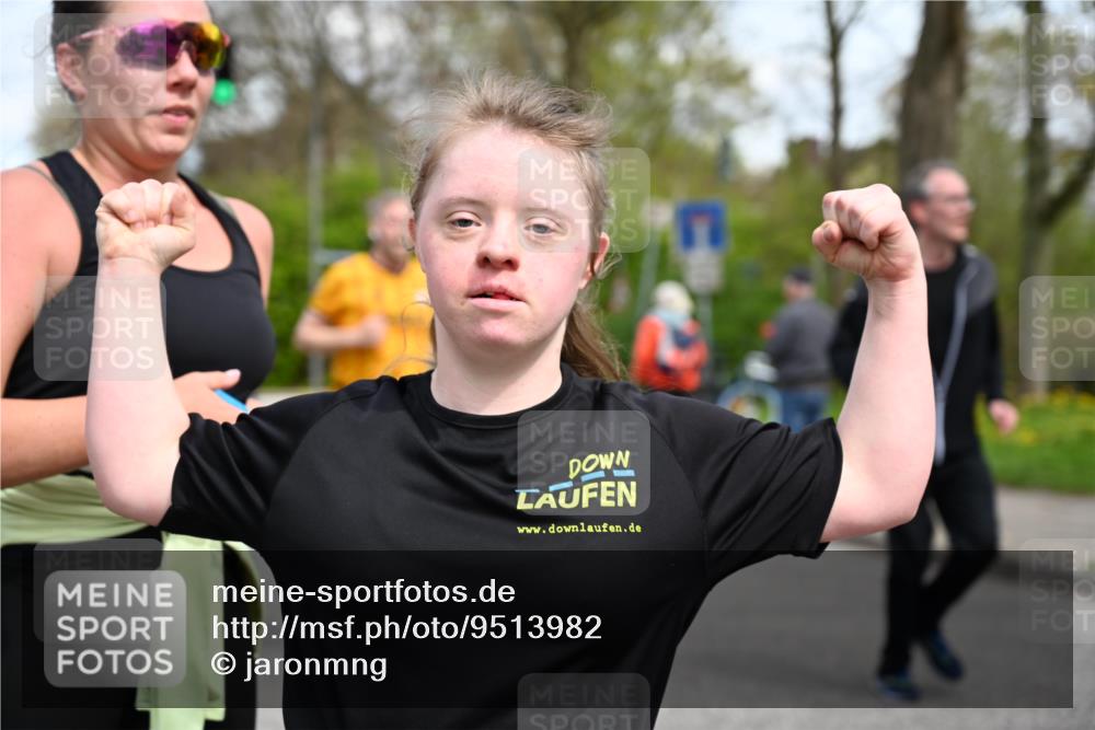 12.04.2026 - 45. Internationalen Wilhelmsburger Insellauf J. Mangold http://msf.ph/oto/9513982 12.04.2026 13:10:20 Ziel 2743, 3673, 4961, 3919, 3793, 3549, 5646, 5287, 4910, 4278, 4935, 2129, 2982, 2121, 2289, 4250, 5612, 3338, 5704, 4578, 4579, 4356, 3445, 3446, 4562, 3654, 3269, 4552, 3285, 3288, 3285, 3288, 5444, 5443, 5830, 5259, 3407, 3948, 3949, 4540, 2315, 5494, 4909, 5004, 4969, 5762, 4769, 4798, 4134, 4799, 5681, 2897, 3462, 5160, 5768, 3243, 4916, 5161, 3211, 5584 meine-sportfotos.de