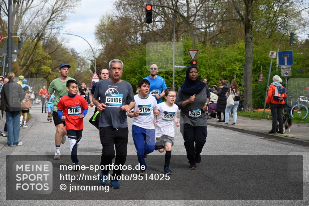 12.04.2026 - 45. Internationalen Wilhelmsburger Insellauf J. Mangold http://msf.ph/oto/9514025 12.04.2026 13:10:26 Ziel 4910, 4278, 4935, 2129, 2982, 2121, 2289, 4250, 5612, 3338, 5704, 4578, 4579, 4356, 3445, 3446, 4562, 3654, 3269, 4552, 3285, 3288, 5444, 5443, 5830, 5259, 3407, 3948, 3949, 3948, 3949, 4540, 2315, 5494, 4909, 5004, 4969, 5762, 4769, 4798, 4134, 4799, 5681, 2897, 3462, 5160, 5768, 3243, 4916, 5161, 3211, 5584, 4770, 5246, 2926, 2927, 5195, 4692, 5417 meine-sportfotos.de