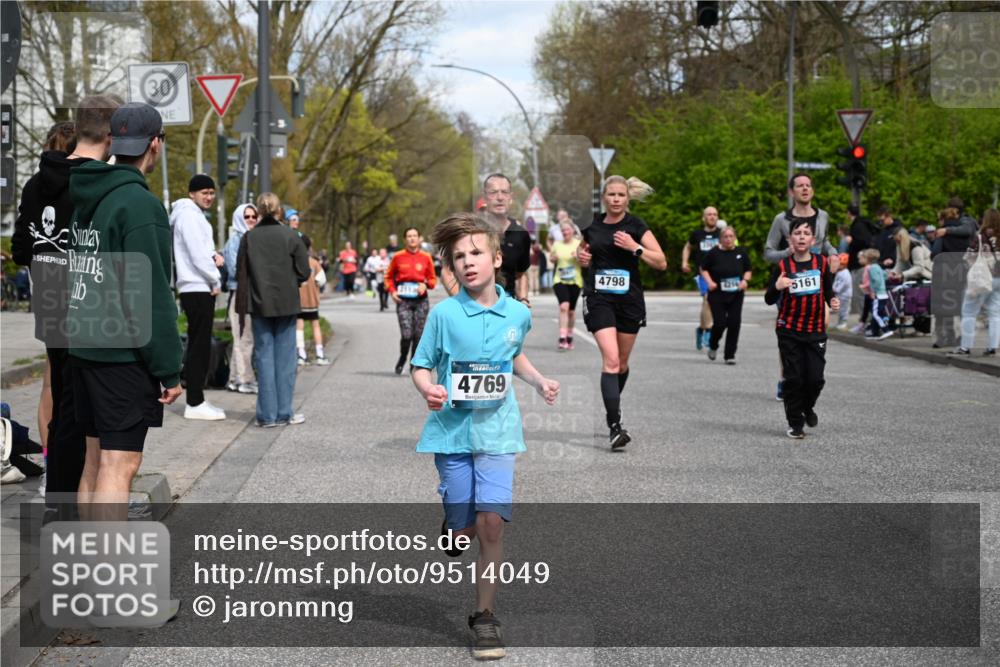 12.04.2026 - 45. Internationalen Wilhelmsburger Insellauf J. Mangold http://msf.ph/oto/9514049 12.04.2026 13:10:33 Ziel 2289, 4250, 5612, 3338, 5704, 4578, 4579, 4356, 3445, 3446, 4562, 3654, 3269, 4552, 3285, 3288, 5444, 5443, 5830, 5259, 3407, 3948, 3949, 4540, 2315, 5494, 4909, 5004, 4969, 5762, 4969, 5762, 4769, 4798, 4134, 4799, 5681, 2897, 3462, 5160, 5768, 3243, 4916, 5161, 3211, 5584, 4770, 4770, 5246, 2926, 2927, 5195, 4692, 5417, 5199, 2889, 2714, 4216, 4895, 3932, 2114, 2519 meine-sportfotos.de