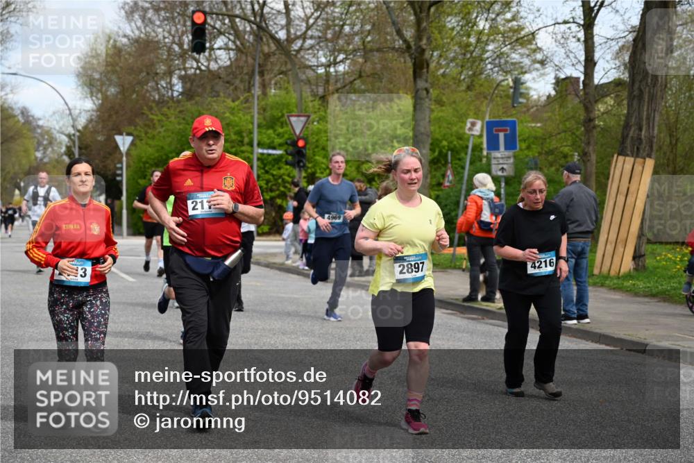 12.04.2026 - 45. Internationalen Wilhelmsburger Insellauf J. Mangold http://msf.ph/oto/9514082 12.04.2026 13:10:38 Ziel 5612, 3338, 5704, 4578, 4579, 4356, 3445, 3446, 4562, 3654, 3269, 4552, 3285, 3288, 5444, 5443, 5830, 5259, 3407, 3948, 3949, 4540, 2315, 5494, 4909, 5004, 4969, 5762, 4769, 4798, 4134, 4799, 5681, 2897, 3462, 5160, 5768, 3243, 4916, 5161, 3211, 5584, 4770, 5246, 2926, 2927, 5195, 4692, 5417, 5195, 4692, 5417, 5199, 2889, 2714, 4216, 4895, 3932, 2114, 2519, 2113, 2076, 4106 meine-sportfotos.de