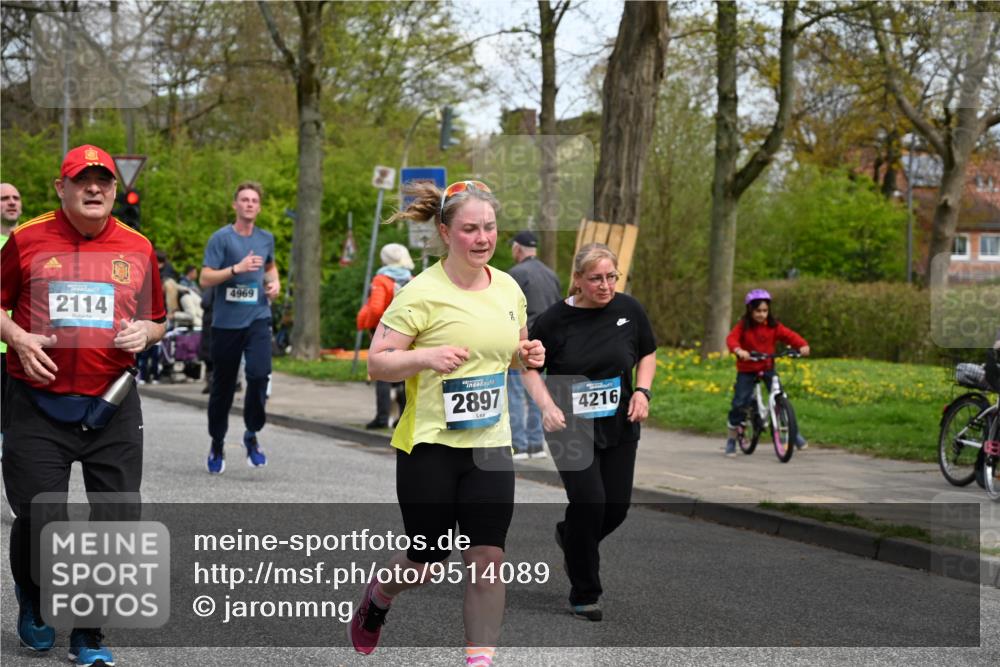 12.04.2026 - 45. Internationalen Wilhelmsburger Insellauf J. Mangold http://msf.ph/oto/9514089 12.04.2026 13:10:39 Ziel 5612, 3338, 5704, 4578, 4579, 4356, 3445, 3446, 4562, 3654, 3269, 4552, 3285, 3288, 5444, 5443, 5830, 5259, 3407, 3948, 3949, 4540, 2315, 5494, 4909, 5004, 4969, 5762, 4769, 4798, 4134, 4799, 5681, 2897, 3462, 2897, 3462, 5160, 5768, 3243, 4916, 5161, 3211, 5584, 4770, 5246, 2926, 2927, 5195, 4692, 5417, 5199, 2889, 5199, 2889, 2714, 4216, 4895, 3932, 2114, 2519, 2113, 2076, 4106, 3247 meine-sportfotos.de