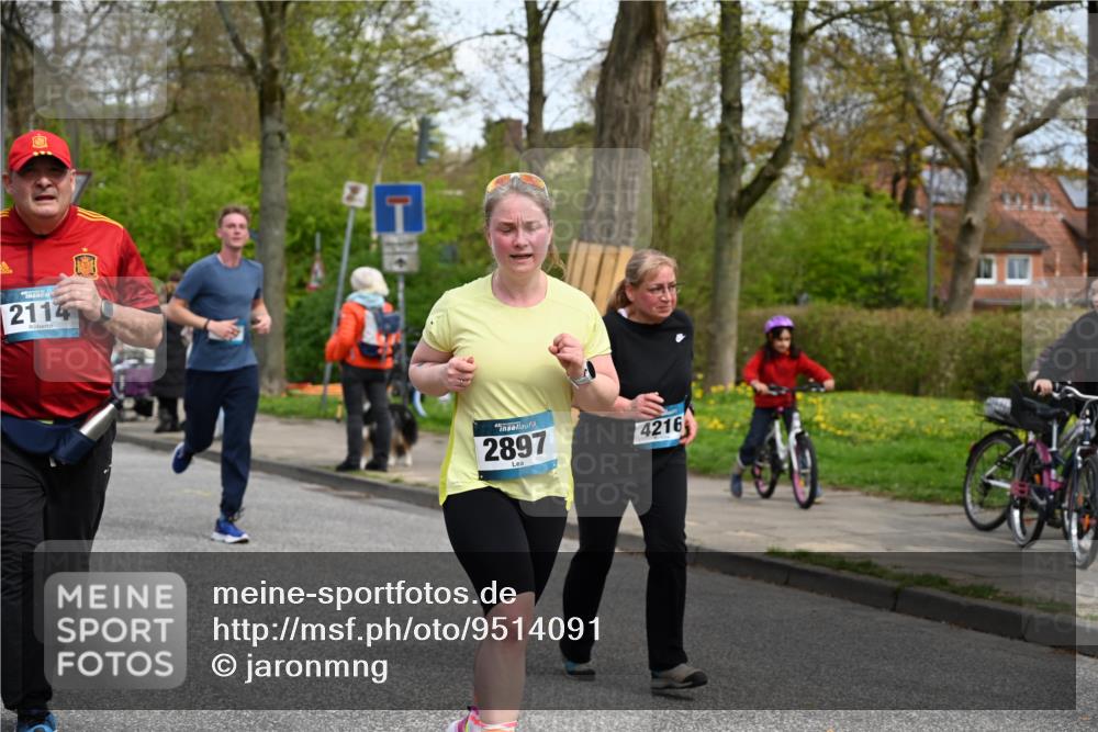 12.04.2026 - 45. Internationalen Wilhelmsburger Insellauf J. Mangold http://msf.ph/oto/9514091 12.04.2026 13:10:39 Ziel 5612, 3338, 5704, 4578, 4579, 4356, 3445, 3446, 4562, 3654, 3269, 4552, 3285, 3288, 5444, 5443, 5830, 5259, 3407, 3948, 3949, 4540, 2315, 5494, 4909, 5004, 4969, 5762, 4769, 4798, 4134, 4799, 5681, 2897, 3462, 2897, 3462, 5160, 5768, 3243, 4916, 5161, 3211, 5584, 4770, 5246, 2926, 2927, 5195, 4692, 5417, 5199, 2889, 5199, 2889, 2714, 4216, 4895, 3932, 2114, 2519, 2113, 2076, 4106, 3247 meine-sportfotos.de