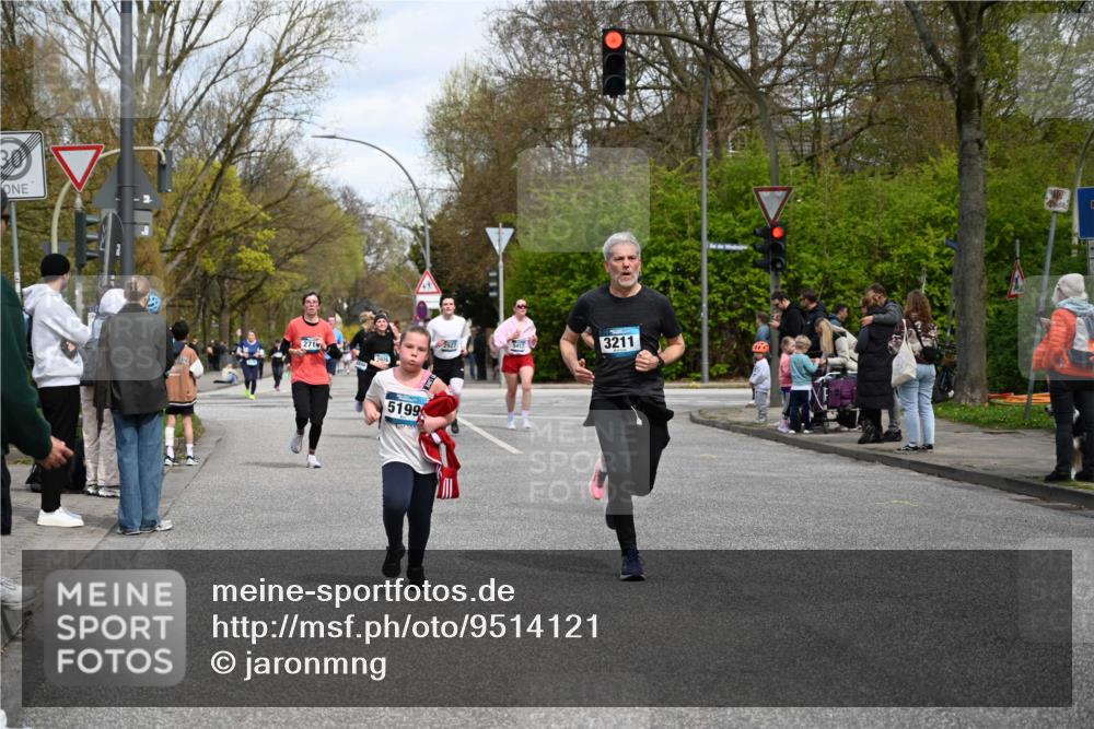 12.04.2026 - 45. Internationalen Wilhelmsburger Insellauf J. Mangold http://msf.ph/oto/9514121 12.04.2026 13:10:45 Ziel 3285, 3288, 5444, 5443, 5830, 5259, 3407, 3948, 3949, 4540, 2315, 5494, 4909, 5004, 4969, 5762, 4769, 4798, 4134, 4799, 5681, 2897, 3462, 5160, 5768, 3243, 4916, 5161, 3211, 5584, 4770, 4770, 5246, 2926, 2927, 5195, 4692, 5417, 5199, 2889, 2714, 4216, 4895, 3932, 2114, 2519, 3932, 2114, 2519, 2113, 2076, 4106, 3247, 5180, 3101, 3734 meine-sportfotos.de