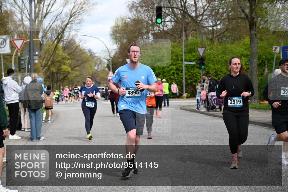 12.04.2026 - 45. Internationalen Wilhelmsburger Insellauf J. Mangold http://msf.ph/oto/9514145 12.04.2026 13:10:57 Ziel 4969, 5762, 4769, 4798, 4134, 4799, 5681, 2897, 3462, 5160, 5768, 3243, 4916, 5161, 3211, 5584, 4770, 5246, 2926, 2927, 5195, 4692, 5417, 5199, 2889, 2714, 4216, 4895, 3932, 2114, 2519, 3932, 2114, 2519, 2113, 2076, 4106, 3247, 5180, 3101, 3734, 4796, 2461, 4810, 3994, 4558, 3573, 4427, 2844, 3115, 4726, 4051, 2827, 2825 meine-sportfotos.de