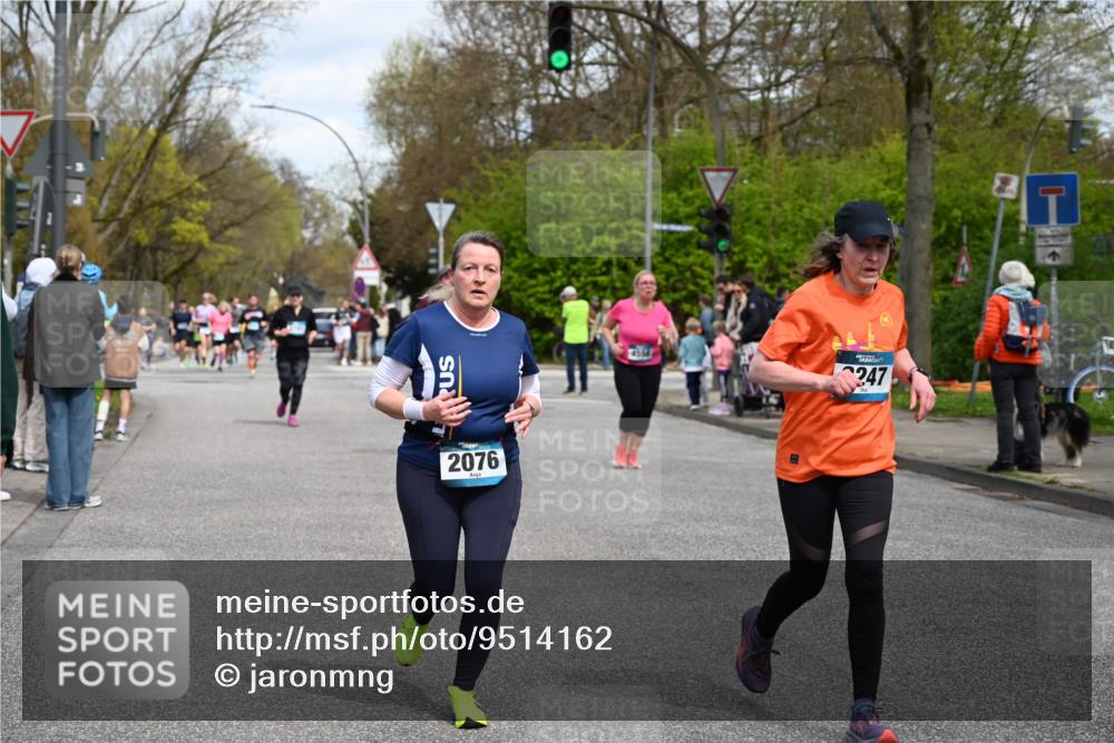 12.04.2026 - 45. Internationalen Wilhelmsburger Insellauf J. Mangold http://msf.ph/oto/9514162 12.04.2026 13:10:59 Ziel 4769, 4798, 4134, 4799, 5681, 2897, 3462, 5160, 5768, 3243, 4916, 5161, 3211, 5584, 4770, 5246, 2926, 2927, 5195, 4692, 5417, 5199, 2889, 2714, 4216, 4895, 3932, 2114, 2519, 2113, 2076, 4106, 3247, 5180, 3101, 3734, 4796, 2461, 4810, 3994, 4558, 3573, 4427, 2844, 3115, 4726, 4051, 2827, 2825, 4985 meine-sportfotos.de