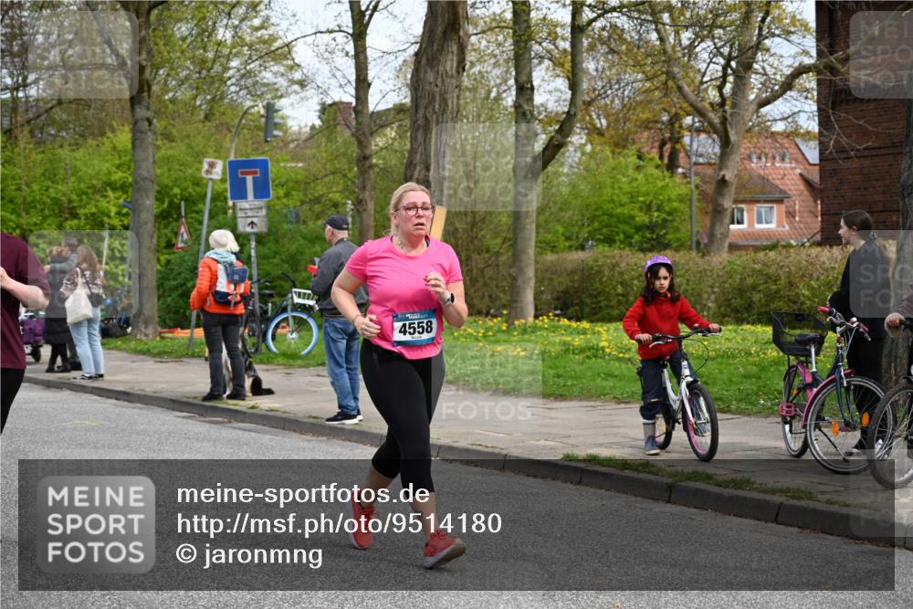12.04.2026 - 45. Internationalen Wilhelmsburger Insellauf J. Mangold http://msf.ph/oto/9514180 12.04.2026 13:11:04 Ziel 2897, 3462, 5160, 5768, 3243, 4916, 5161, 3211, 5584, 4770, 5246, 2926, 2927, 5195, 4692, 5417, 5199, 2889, 2714, 4216, 4895, 3932, 2114, 2519, 2113, 2076, 4106, 3247, 5180, 5180, 3101, 3734, 4796, 2461, 4810, 3994, 4558, 3573, 3573, 4427, 2844, 3115, 4726, 4051, 2827, 2825, 4985, 4193, 3643, 5525, 5403, 2084, 5772, 3733 meine-sportfotos.de