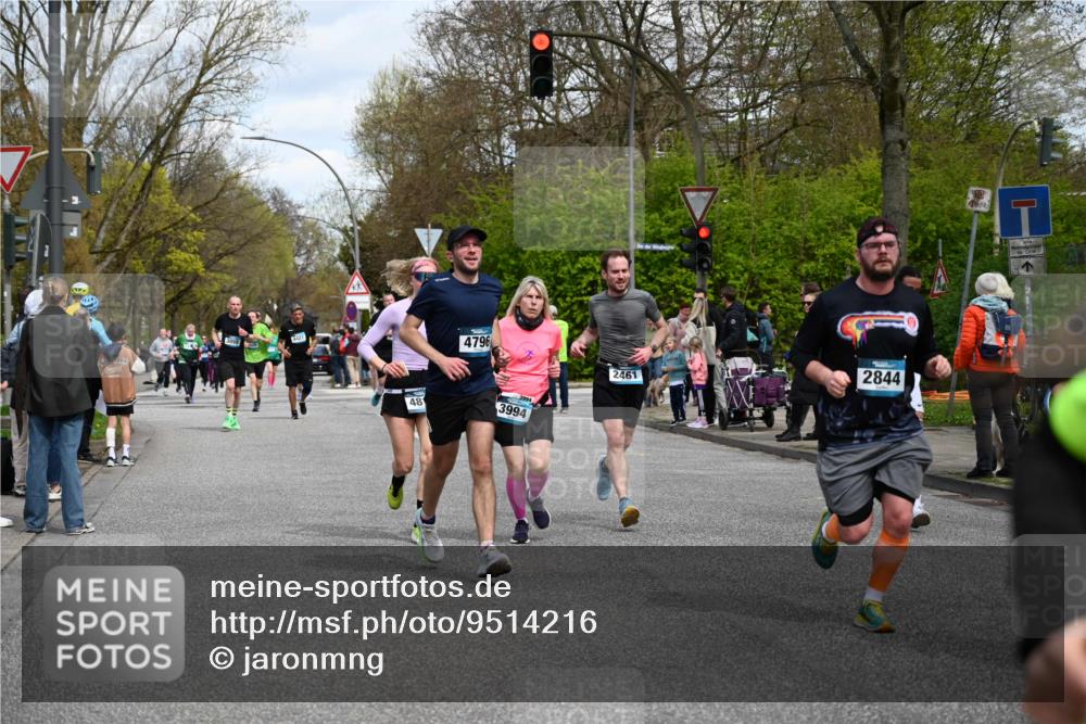 12.04.2026 - 45. Internationalen Wilhelmsburger Insellauf J. Mangold http://msf.ph/oto/9514216 12.04.2026 13:11:12 Ziel 2926, 2927, 5195, 4692, 5417, 5199, 2889, 2714, 4216, 4895, 3932, 2114, 2519, 2113, 2076, 4106, 3247, 5180, 3101, 3734, 4796, 2461, 4810, 3994, 4558, 3573, 4427, 2844, 3115, 4726, 4051, 2827, 2825, 4985, 4193, 4193, 3643, 5525, 5403, 2084, 5772, 3733, 4730, 3969, 3055, 4664, 2396, 3079 meine-sportfotos.de