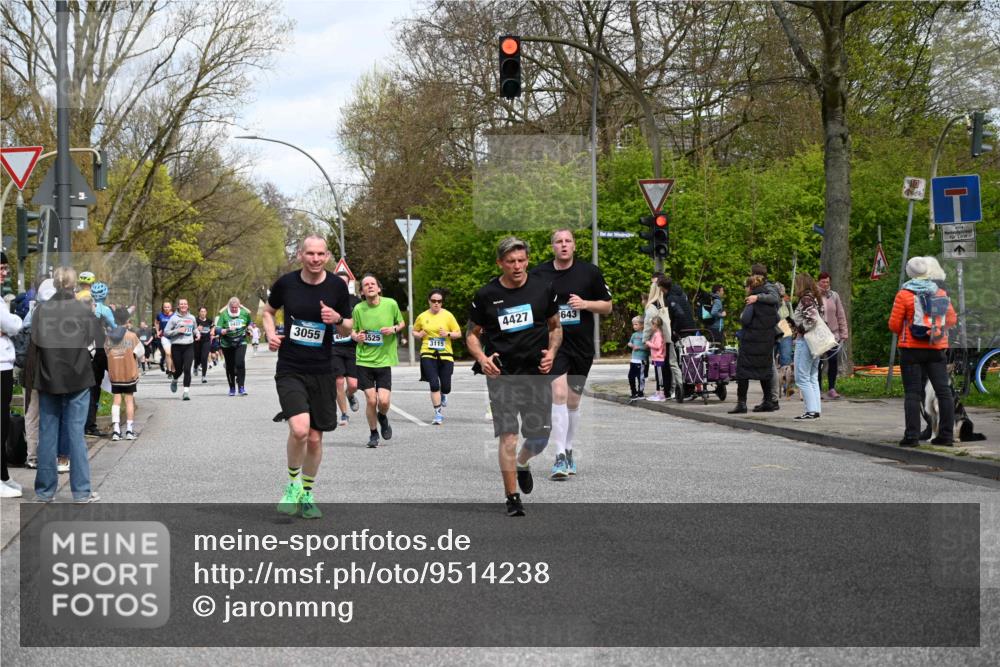 12.04.2026 - 45. Internationalen Wilhelmsburger Insellauf J. Mangold http://msf.ph/oto/9514238 12.04.2026 13:11:18 Ziel 4216, 4895, 3932, 2114, 2519, 2113, 2076, 4106, 3247, 5180, 3101, 3734, 4796, 2461, 4810, 3994, 4558, 3573, 4427, 2844, 3115, 4726, 4051, 2827, 2825, 4985, 4193, 3643, 5525, 5403, 2084, 5772, 3733, 4730, 3969, 3055, 4664, 2396, 3079, 3138, 5402, 2136, 4683, 5640 meine-sportfotos.de