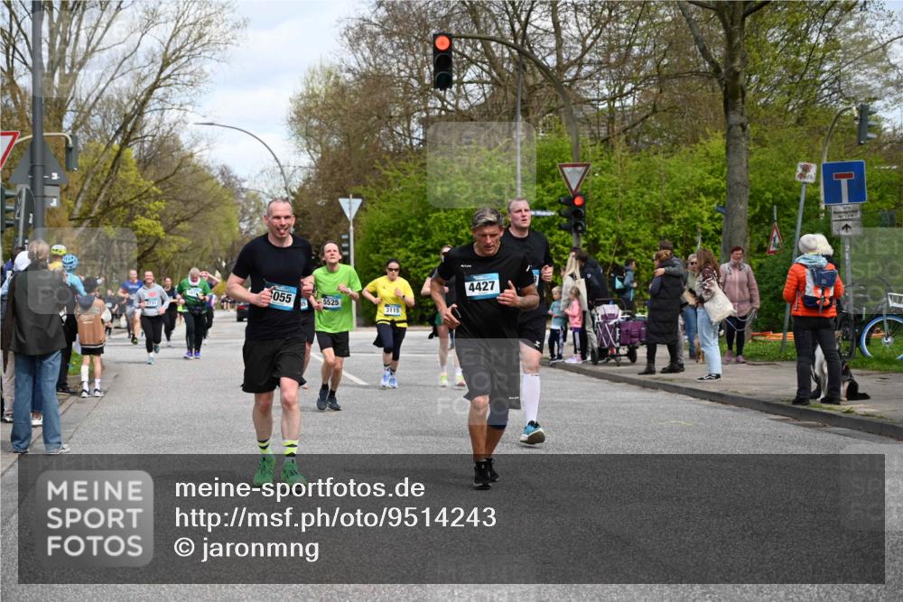 12.04.2026 - 45. Internationalen Wilhelmsburger Insellauf J. Mangold http://msf.ph/oto/9514243 12.04.2026 13:11:18 Ziel 4216, 4895, 3932, 2114, 2519, 2113, 2076, 4106, 3247, 5180, 3101, 3734, 4796, 2461, 4810, 3994, 4558, 3573, 4427, 2844, 3115, 4726, 4051, 2827, 2825, 4985, 4193, 3643, 5525, 5403, 2084, 5772, 3733, 4730, 3969, 3055, 4664, 2396, 3079, 3138, 5402, 2136, 4683, 5640 meine-sportfotos.de
