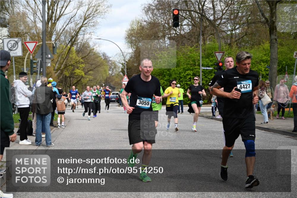 12.04.2026 - 45. Internationalen Wilhelmsburger Insellauf J. Mangold http://msf.ph/oto/9514250 12.04.2026 13:11:19 Ziel 4216, 4895, 3932, 2114, 2519, 2113, 2076, 4106, 3247, 5180, 3101, 3734, 4796, 2461, 4810, 3994, 4558, 3573, 4427, 2844, 3115, 4726, 4051, 3115, 4726, 4051, 2827, 2825, 4985, 4193, 3643, 5525, 5403, 2084, 5772, 3733, 4730, 3969, 4730, 3969, 3055, 4664, 2396, 3079, 3138, 5402, 2136, 4683, 5640, 4480 meine-sportfotos.de