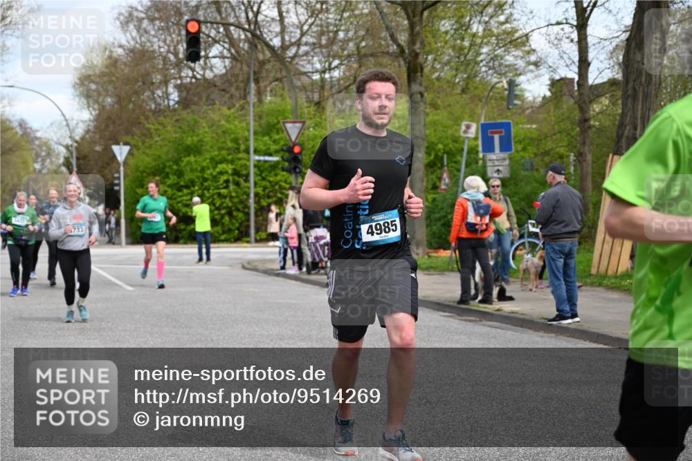 12.04.2026 - 45. Internationalen Wilhelmsburger Insellauf J. Mangold http://msf.ph/oto/9514269 12.04.2026 13:11:23 Ziel 2113, 2076, 4106, 3247, 5180, 3101, 3734, 4796, 2461, 4810, 3994, 4558, 3573, 4427, 2844, 3115, 4726, 4051, 2827, 2825, 4985, 4193, 3643, 5525, 5403, 2084, 5772, 3733, 4730, 3969, 3055, 4664, 2396, 3079, 2396, 3079, 3138, 5402, 2136, 4683, 5640, 4480, 4987, 2445, 4930, 2024 meine-sportfotos.de