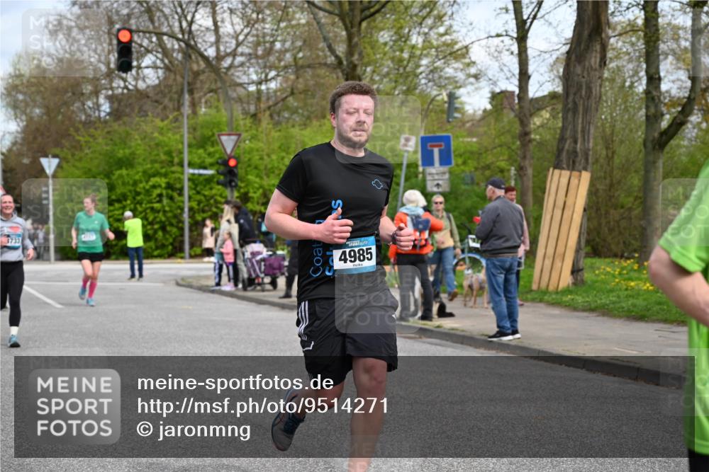 12.04.2026 - 45. Internationalen Wilhelmsburger Insellauf J. Mangold http://msf.ph/oto/9514271 12.04.2026 13:11:23 Ziel 2113, 2076, 4106, 3247, 5180, 3101, 3734, 4796, 2461, 4810, 3994, 4558, 3573, 4427, 2844, 3115, 4726, 4051, 2827, 2825, 4985, 4193, 3643, 5525, 5403, 2084, 5772, 3733, 4730, 3969, 3055, 4664, 2396, 3079, 2396, 3079, 3138, 5402, 2136, 4683, 5640, 4480, 4987, 2445, 4930, 2024 meine-sportfotos.de