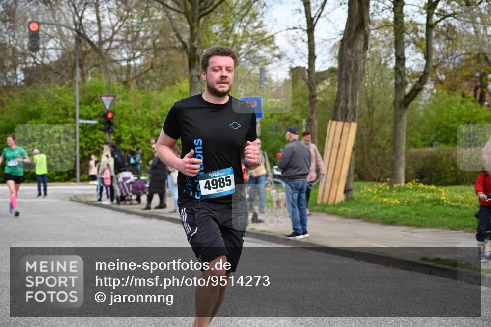 12.04.2026 - 45. Internationalen Wilhelmsburger Insellauf J. Mangold http://msf.ph/oto/9514273 12.04.2026 13:11:23 Ziel 2113, 2076, 4106, 3247, 5180, 3101, 3734, 4796, 2461, 4810, 3994, 4558, 3573, 4427, 2844, 3115, 4726, 4051, 2827, 2825, 4985, 4193, 3643, 5525, 5403, 2084, 5772, 3733, 4730, 3969, 3055, 4664, 2396, 3079, 2396, 3079, 3138, 5402, 2136, 4683, 5640, 4480, 4987, 2445, 4930, 2024 meine-sportfotos.de