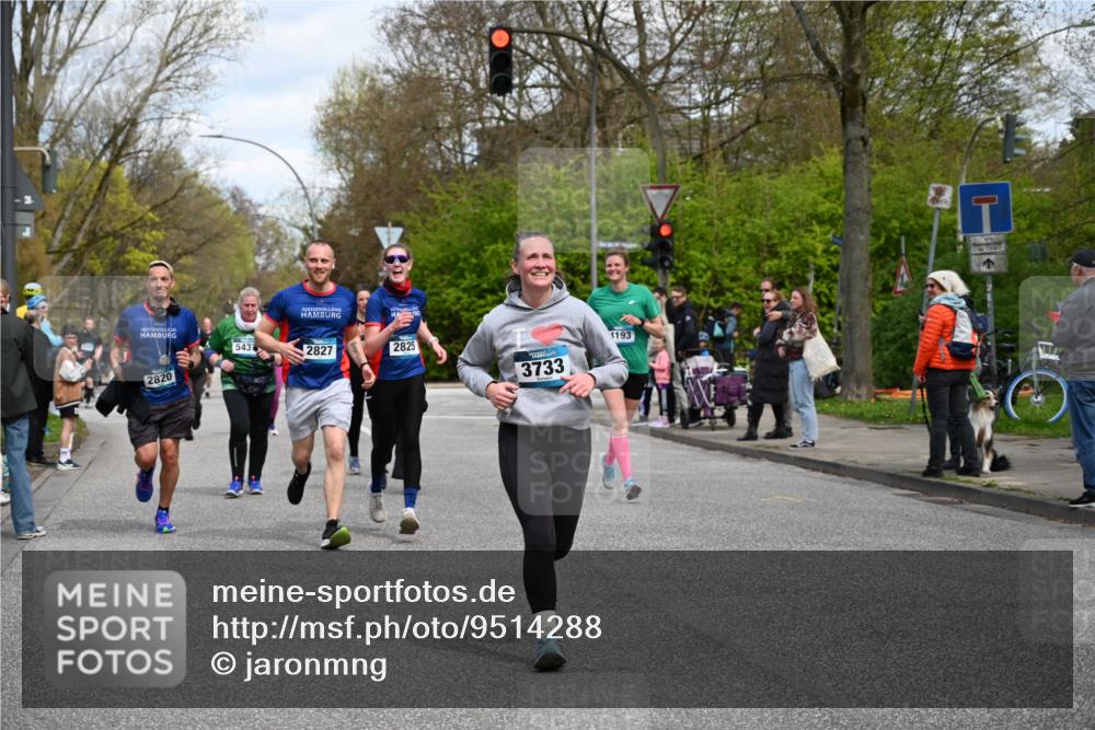 12.04.2026 - 45. Internationalen Wilhelmsburger Insellauf J. Mangold http://msf.ph/oto/9514288 12.04.2026 13:11:26 Ziel 2076, 4106, 3247, 5180, 3101, 3734, 4796, 2461, 4810, 3994, 4558, 3573, 4427, 2844, 3115, 4726, 4051, 2827, 2825, 4985, 4193, 3643, 5525, 5403, 2084, 5772, 2084, 5772, 3733, 4730, 3969, 3055, 4664, 2396, 3079, 3138, 5402, 5402, 2136, 4683, 5640, 4480, 4987, 2445, 4930, 2024, 4328 meine-sportfotos.de