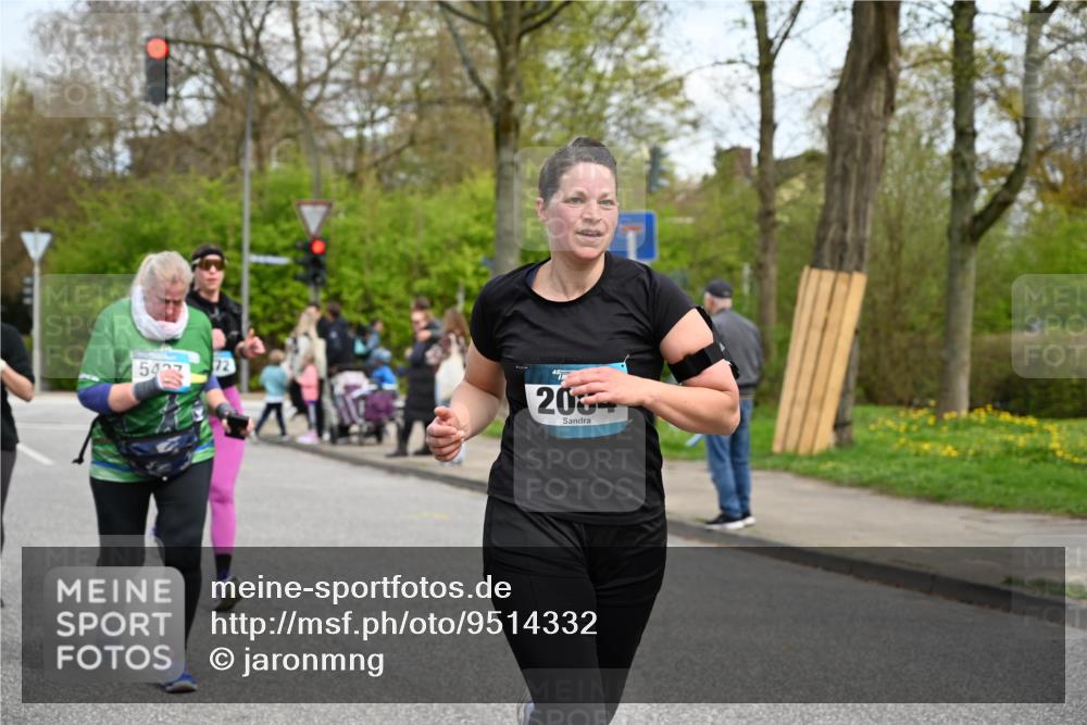 12.04.2026 - 45. Internationalen Wilhelmsburger Insellauf J. Mangold http://msf.ph/oto/9514332 12.04.2026 13:11:30 Ziel 3101, 3734, 4796, 2461, 4810, 3994, 4558, 3573, 4427, 2844, 3115, 4726, 4051, 2827, 2825, 4985, 4193, 3643, 5525, 5403, 2084, 5772, 3733, 4730, 3969, 3055, 4664, 2396, 3079, 3138, 5402, 2136, 4683, 5640, 5640, 4480, 4987, 2445, 4930, 2024, 4328, 4276, 5031, 4532, 2742 meine-sportfotos.de