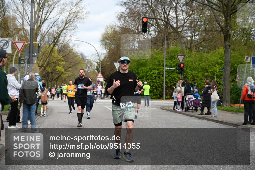 12.04.2026 - 45. Internationalen Wilhelmsburger Insellauf J. Mangold http://msf.ph/oto/9514355 12.04.2026 13:11:34 Ziel 4796, 2461, 4810, 3994, 4558, 3573, 4427, 2844, 3115, 4726, 4051, 2827, 2825, 4985, 4193, 3643, 5525, 5403, 2084, 5772, 3733, 4730, 3969, 3055, 4664, 2396, 3079, 3138, 5402, 2136, 4683, 5640, 4480, 4987, 2445, 4930, 4930, 2024, 4328, 4276, 5031, 4532, 2742, 5437 meine-sportfotos.de