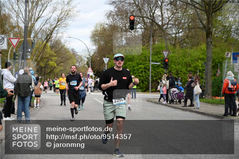 12.04.2026 - 45. Internationalen Wilhelmsburger Insellauf J. Mangold http://msf.ph/oto/9514357 12.04.2026 13:11:34 Ziel 4796, 2461, 4810, 3994, 4558, 3573, 4427, 2844, 3115, 4726, 4051, 2827, 2825, 4985, 4193, 3643, 5525, 5403, 2084, 5772, 3733, 4730, 3969, 3055, 4664, 2396, 3079, 3138, 5402, 2136, 4683, 5640, 4480, 4987, 2445, 4930, 4930, 2024, 4328, 4276, 5031, 4532, 2742, 5437 meine-sportfotos.de