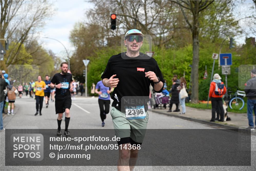 12.04.2026 - 45. Internationalen Wilhelmsburger Insellauf J. Mangold http://msf.ph/oto/9514368 12.04.2026 13:11:35 Ziel 4796, 2461, 4810, 3994, 4558, 3573, 4427, 2844, 3115, 4726, 4051, 2827, 2825, 4985, 4193, 3643, 5525, 5403, 2084, 5772, 3733, 4730, 3969, 3055, 4664, 2396, 3079, 2396, 3079, 3138, 5402, 2136, 4683, 5640, 4480, 4987, 2445, 4930, 2024, 2024, 4328, 4276, 5031, 4532, 2742, 5437 meine-sportfotos.de