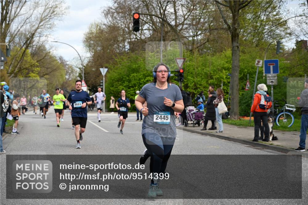 12.04.2026 - 45. Internationalen Wilhelmsburger Insellauf J. Mangold http://msf.ph/oto/9514399 12.04.2026 13:11:39 Ziel 3994, 4558, 3573, 4427, 2844, 3115, 4726, 4051, 2827, 2825, 4985, 4193, 3643, 5525, 5403, 2084, 5772, 3733, 4730, 3969, 3055, 4664, 2396, 3079, 3138, 5402, 2136, 2136, 4683, 5640, 4480, 4987, 2445, 4930, 2024, 4328, 4276, 5031, 4276, 5031, 4532, 2742, 5437, 4847, 4846 meine-sportfotos.de