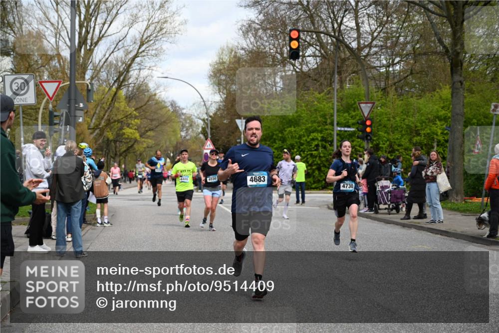 12.04.2026 - 45. Internationalen Wilhelmsburger Insellauf J. Mangold http://msf.ph/oto/9514409 12.04.2026 13:11:41 Ziel 3573, 4427, 2844, 3115, 4726, 4051, 2827, 2825, 4985, 4193, 3643, 5525, 5403, 2084, 5772, 3733, 4730, 3969, 3055, 4664, 2396, 3079, 3138, 5402, 2136, 4683, 5640, 4480, 4987, 2445, 4930, 2024, 4328, 4276, 5031, 4532, 2742, 5437, 4847, 4846, 4850 meine-sportfotos.de