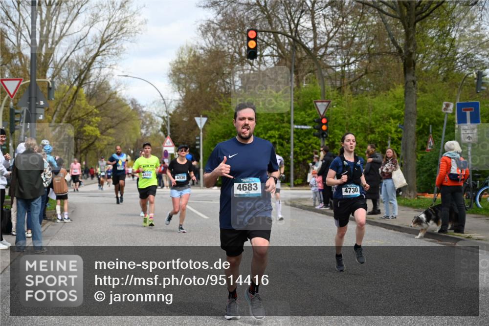 12.04.2026 - 45. Internationalen Wilhelmsburger Insellauf J. Mangold http://msf.ph/oto/9514416 12.04.2026 13:11:41 Ziel 3573, 4427, 2844, 3115, 4726, 4051, 2827, 2825, 4985, 4193, 3643, 5525, 5403, 2084, 5772, 3733, 4730, 3969, 3055, 4664, 2396, 3079, 3138, 5402, 2136, 4683, 5640, 4480, 4987, 2445, 4930, 2024, 4328, 4276, 5031, 4532, 2742, 5437, 4847, 4846, 4850 meine-sportfotos.de
