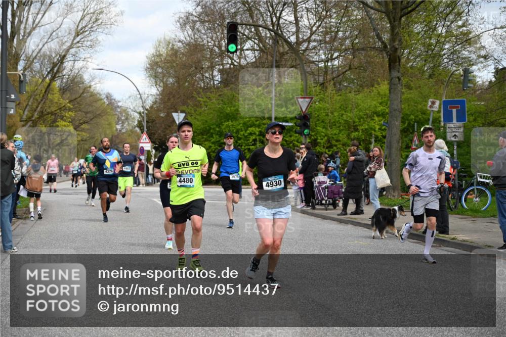 12.04.2026 - 45. Internationalen Wilhelmsburger Insellauf J. Mangold http://msf.ph/oto/9514437 12.04.2026 13:11:44 Ziel 3115, 4726, 4051, 2827, 2825, 4985, 4193, 3643, 5525, 5403, 2084, 5772, 3733, 4730, 3969, 3055, 4664, 2396, 3079, 3138, 5402, 2136, 4683, 5640, 4480, 4987, 2445, 4930, 2024, 4328, 4276, 5031, 4532, 2742, 5437, 5437, 4847, 4846, 4850, 4550 meine-sportfotos.de