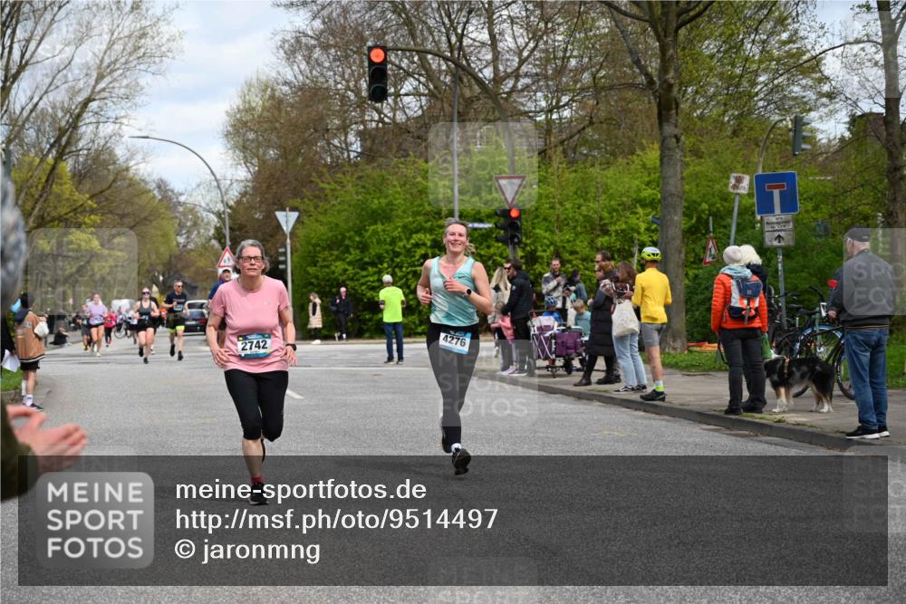 12.04.2026 - 45. Internationalen Wilhelmsburger Insellauf J. Mangold http://msf.ph/oto/9514497 12.04.2026 13:11:57 Ziel 3055, 4664, 2396, 3079, 3138, 5402, 2136, 4683, 5640, 4480, 4987, 2445, 4930, 2024, 4328, 4276, 5031, 4532, 2742, 5437, 4847, 4846, 4850, 4550, 3914, 3914, 2545, 3352, 3348, 5750, 5855, 2280 meine-sportfotos.de