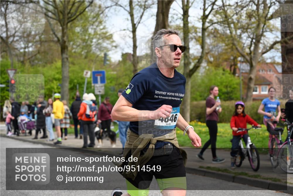 12.04.2026 - 45. Internationalen Wilhelmsburger Insellauf J. Mangold http://msf.ph/oto/9514549 12.04.2026 13:12:08 Ziel 4480, 4987, 2445, 4930, 2024, 4328, 4276, 5031, 4532, 2742, 5437, 4847, 4846, 4850, 4550, 3914, 2545, 3352, 3348, 5750, 5750, 5855, 2280, 3441, 5674, 4841, 2275, 4671, 4627, 4628, 3638 meine-sportfotos.de