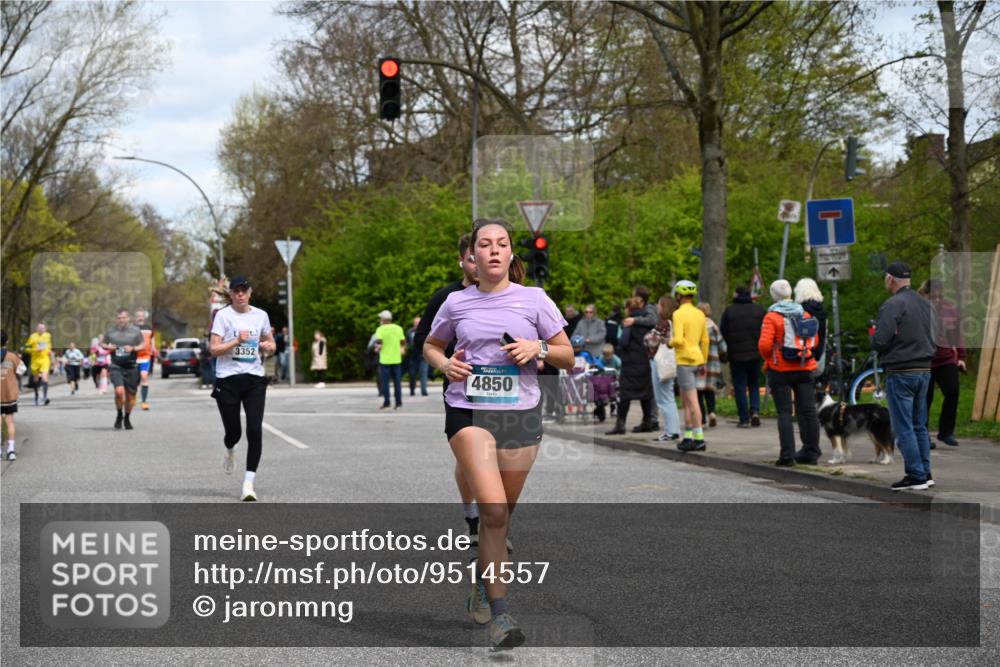 12.04.2026 - 45. Internationalen Wilhelmsburger Insellauf J. Mangold http://msf.ph/oto/9514557 12.04.2026 13:12:09 Ziel 4987, 2445, 4930, 2024, 4328, 4276, 5031, 4532, 2742, 5437, 4847, 4846, 4850, 4550, 3914, 3914, 2545, 3352, 3348, 5750, 5855, 2280, 5855, 2280, 3441, 5674, 4841, 2275, 4671, 4627, 4628, 3638 meine-sportfotos.de
