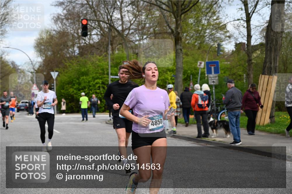 12.04.2026 - 45. Internationalen Wilhelmsburger Insellauf J. Mangold http://msf.ph/oto/9514563 12.04.2026 13:12:10 Ziel 4987, 2445, 4930, 2024, 4328, 4276, 5031, 4532, 2742, 5437, 4847, 4846, 4850, 4550, 3914, 2545, 3352, 3348, 5750, 5855, 2280, 3441, 5674, 4841, 2275, 4671, 4627, 4628, 3638 meine-sportfotos.de