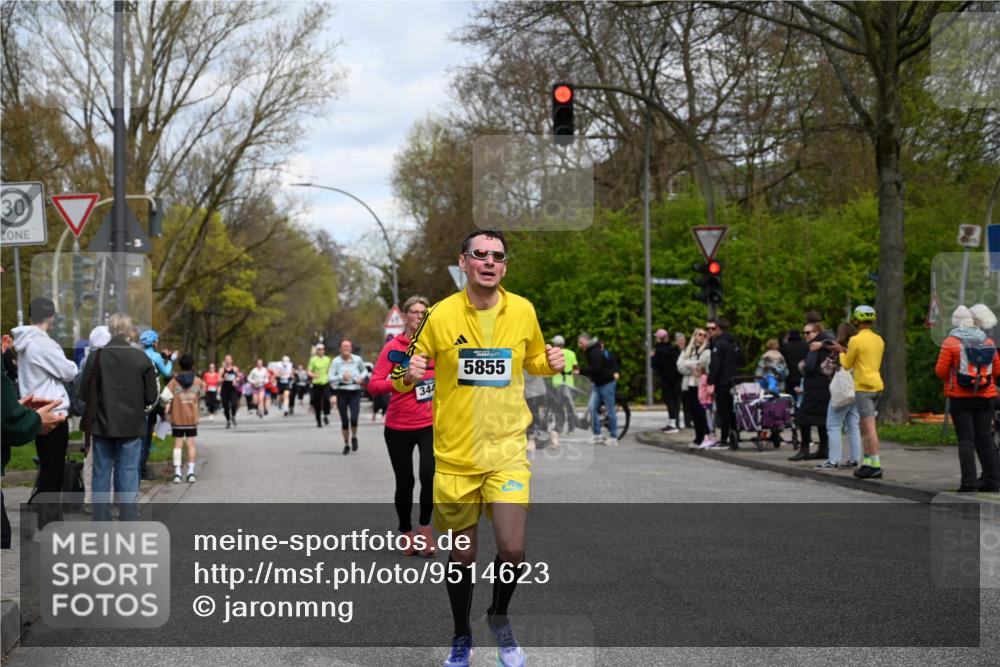 12.04.2026 - 45. Internationalen Wilhelmsburger Insellauf J. Mangold http://msf.ph/oto/9514623 12.04.2026 13:12:21 Ziel 5437, 4847, 4846, 4850, 4550, 3914, 2545, 3352, 3348, 5750, 5855, 2280, 5855, 2280, 3441, 5674, 4841, 2275, 4671, 4627, 4628, 3638, 4385, 2274, 4919, 4720, 4721, 2998, 4693 meine-sportfotos.de