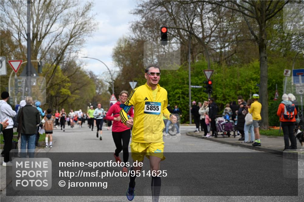 12.04.2026 - 45. Internationalen Wilhelmsburger Insellauf J. Mangold http://msf.ph/oto/9514625 12.04.2026 13:12:21 Ziel 5437, 4847, 4846, 4850, 4550, 3914, 2545, 3352, 3348, 5750, 5855, 2280, 5855, 2280, 3441, 5674, 4841, 2275, 4671, 4627, 4628, 3638, 4385, 2274, 4919, 4720, 4721, 2998, 4693 meine-sportfotos.de