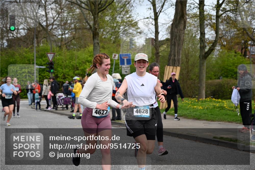 12.04.2026 - 45. Internationalen Wilhelmsburger Insellauf J. Mangold http://msf.ph/oto/9514725 12.04.2026 13:12:35 Ziel 2545, 3352, 3348, 5750, 5855, 2280, 3441, 5674, 4841, 2275, 4671, 4627, 4628, 3638, 4385, 2274, 4919, 4720, 4721, 2998, 4693, 3519, 4970, 3686, 4643, 2877, 5265, 5266, 4648, 2026, 5457, 4320, 4249, 3033, 2470, 4364, 3942, 5221, 3540, 3933 meine-sportfotos.de