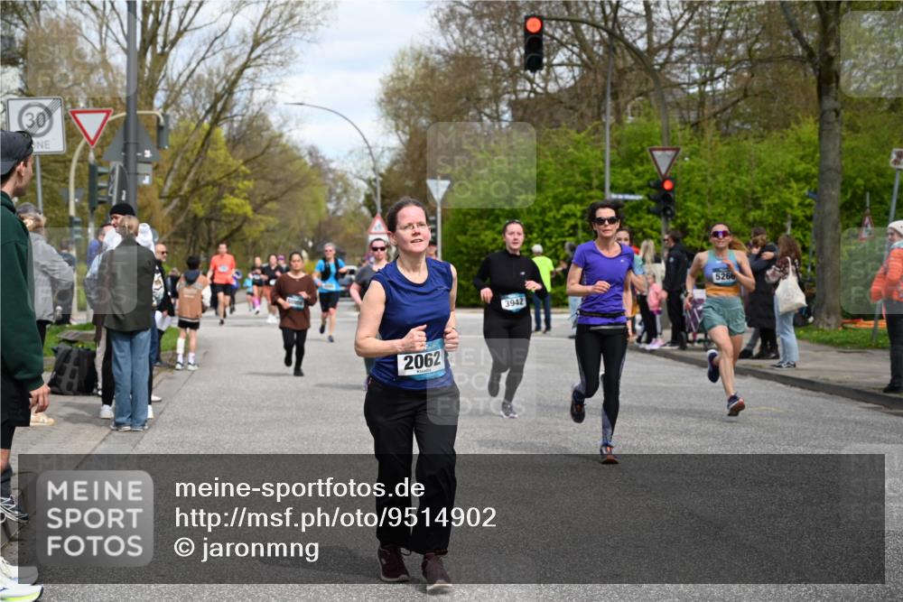 12.04.2026 - 45. Internationalen Wilhelmsburger Insellauf J. Mangold http://msf.ph/oto/9514902 12.04.2026 13:13:00 Ziel 4385, 2274, 4919, 4720, 4721, 2998, 4693, 3519, 4970, 3686, 4643, 2877, 5265, 5266, 4648, 2026, 5457, 4320, 4249, 3033, 2470, 4364, 3942, 5221, 3540, 3933, 3935, 3935, 3805, 5158, 5157, 2462, 4533, 5693, 5637, 2080, 5819, 2064, 4923, 4281, 3984, 3810, 3268, 2062 meine-sportfotos.de