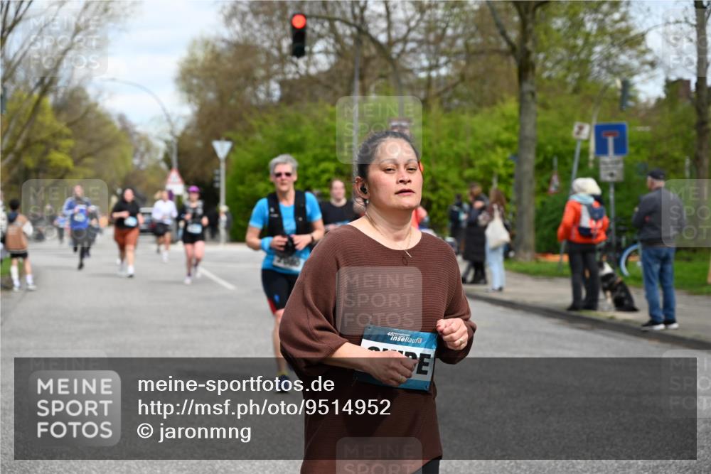 12.04.2026 - 45. Internationalen Wilhelmsburger Insellauf J. Mangold http://msf.ph/oto/9514952 12.04.2026 13:13:07 Ziel 2998, 4693, 3519, 4970, 3686, 4643, 2877, 5265, 5266, 4648, 2026, 5457, 4320, 4249, 3033, 2470, 4364, 3942, 5221, 3540, 3933, 3935, 3805, 5158, 5157, 2462, 4533, 5693, 5637, 2080, 5819, 2064, 4923, 4281, 3984, 3810, 3810, 3268, 2062, 4783, 4178 meine-sportfotos.de