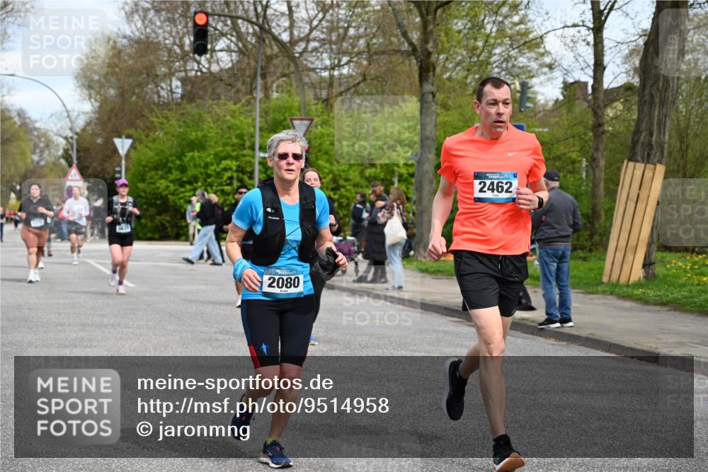 12.04.2026 - 45. Internationalen Wilhelmsburger Insellauf J. Mangold http://msf.ph/oto/9514958 12.04.2026 13:13:08 Ziel 2998, 4693, 3519, 4970, 3686, 4643, 2877, 5265, 5266, 4648, 2026, 5457, 4320, 4249, 3033, 2470, 4364, 3942, 5221, 3540, 3933, 3935, 3805, 5158, 5157, 2462, 4533, 5693, 5637, 2080, 5819, 2064, 4923, 4281, 3984, 3810, 3268, 2062, 4783, 4178 meine-sportfotos.de